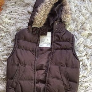 Aeropostale jacket vest with removable hood